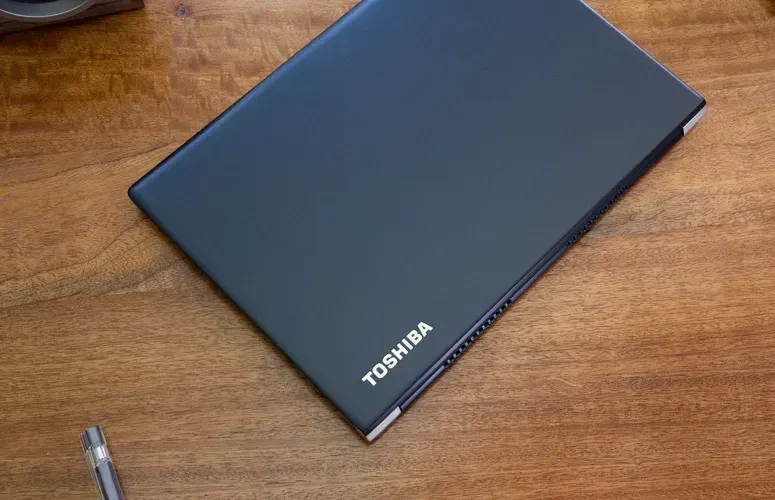 Toshiba Tecra X40-E Touchscreen | i5  8th Gen | 8GB | 256GB SSD